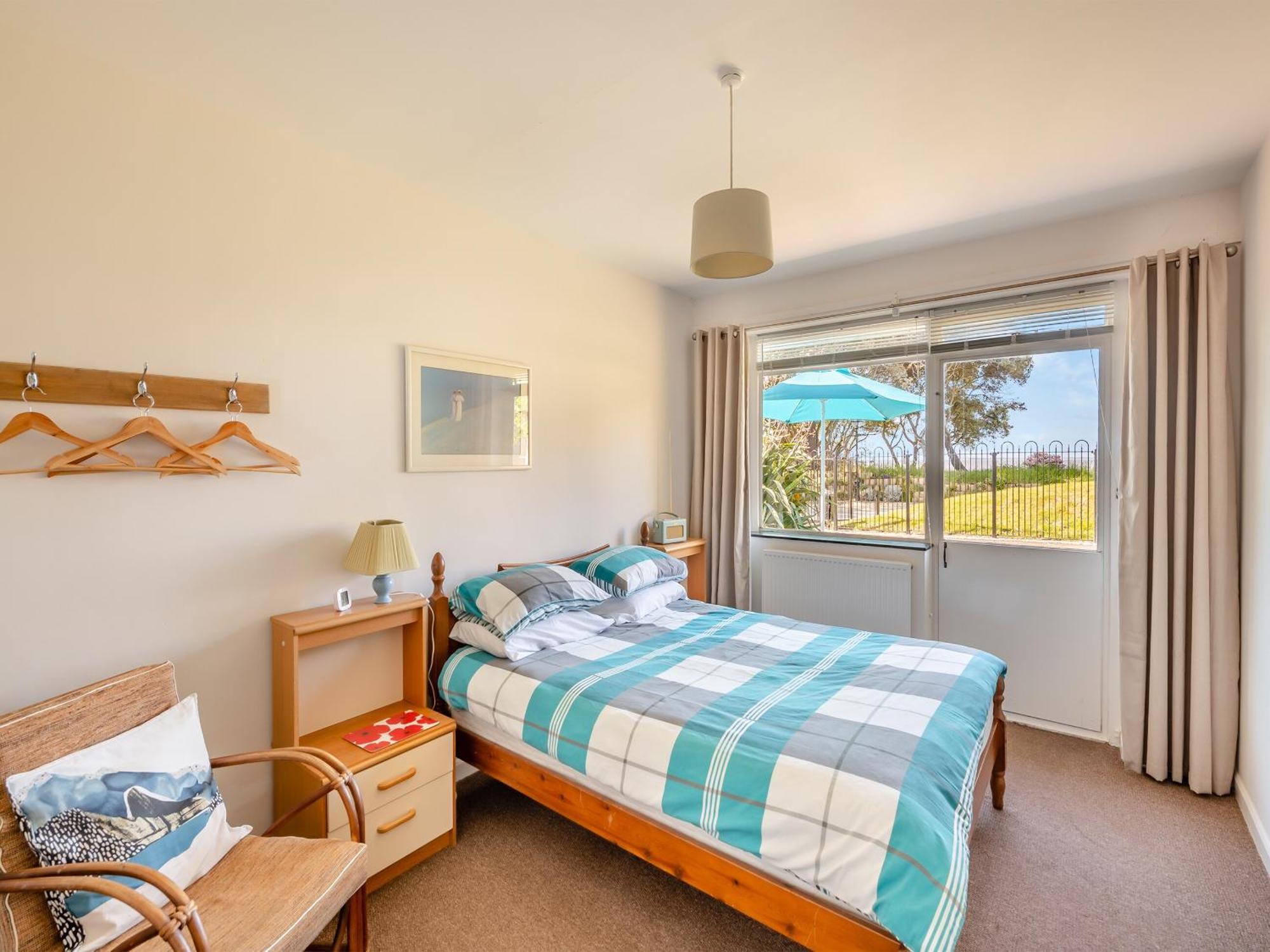 Beach View Cottage Филикстоу Экстерьер фото