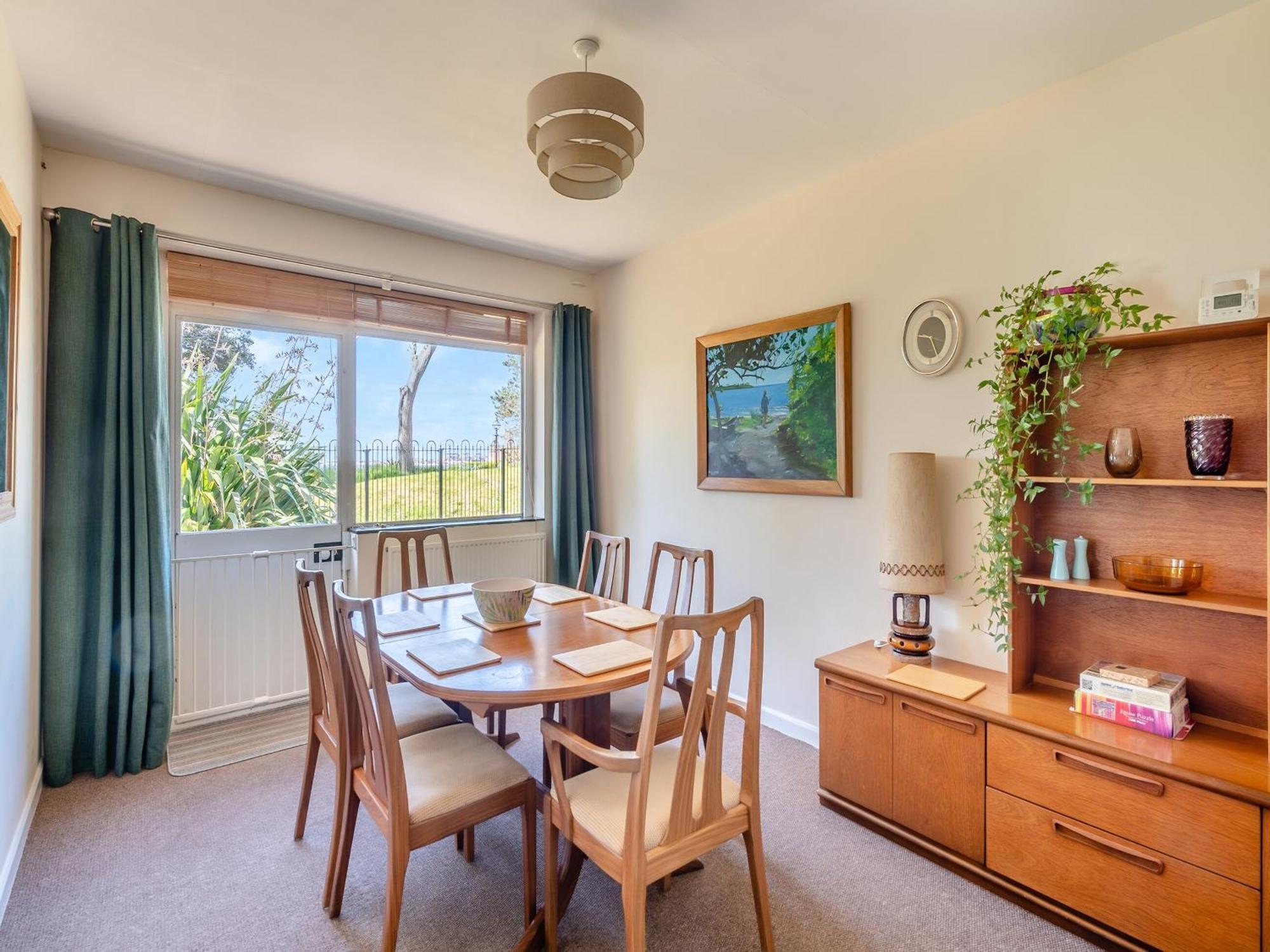 Beach View Cottage Филикстоу Экстерьер фото
